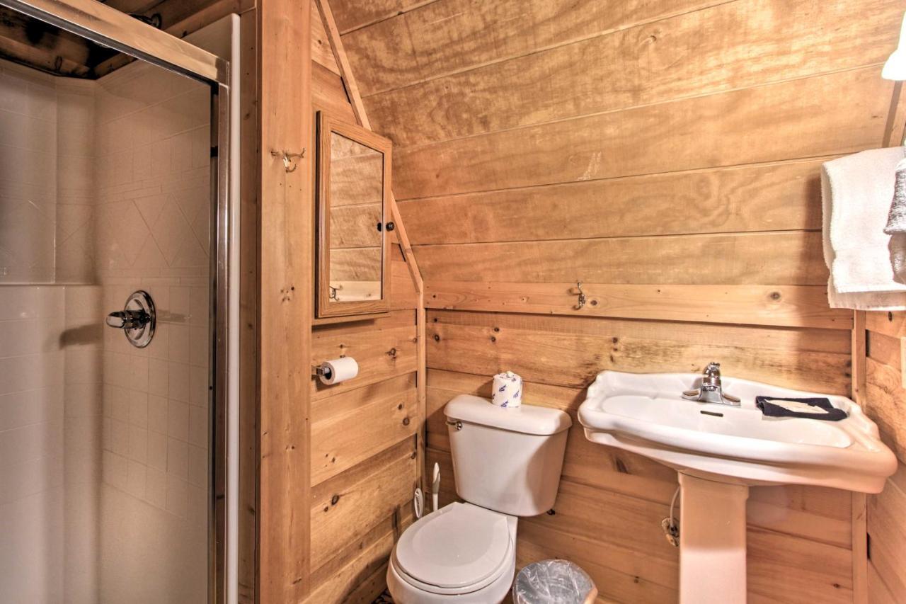 Вілла A-Frame Cabin With Hot Tub Less Than 1 Mi To Ober Гатлінбург Екстер'єр фото