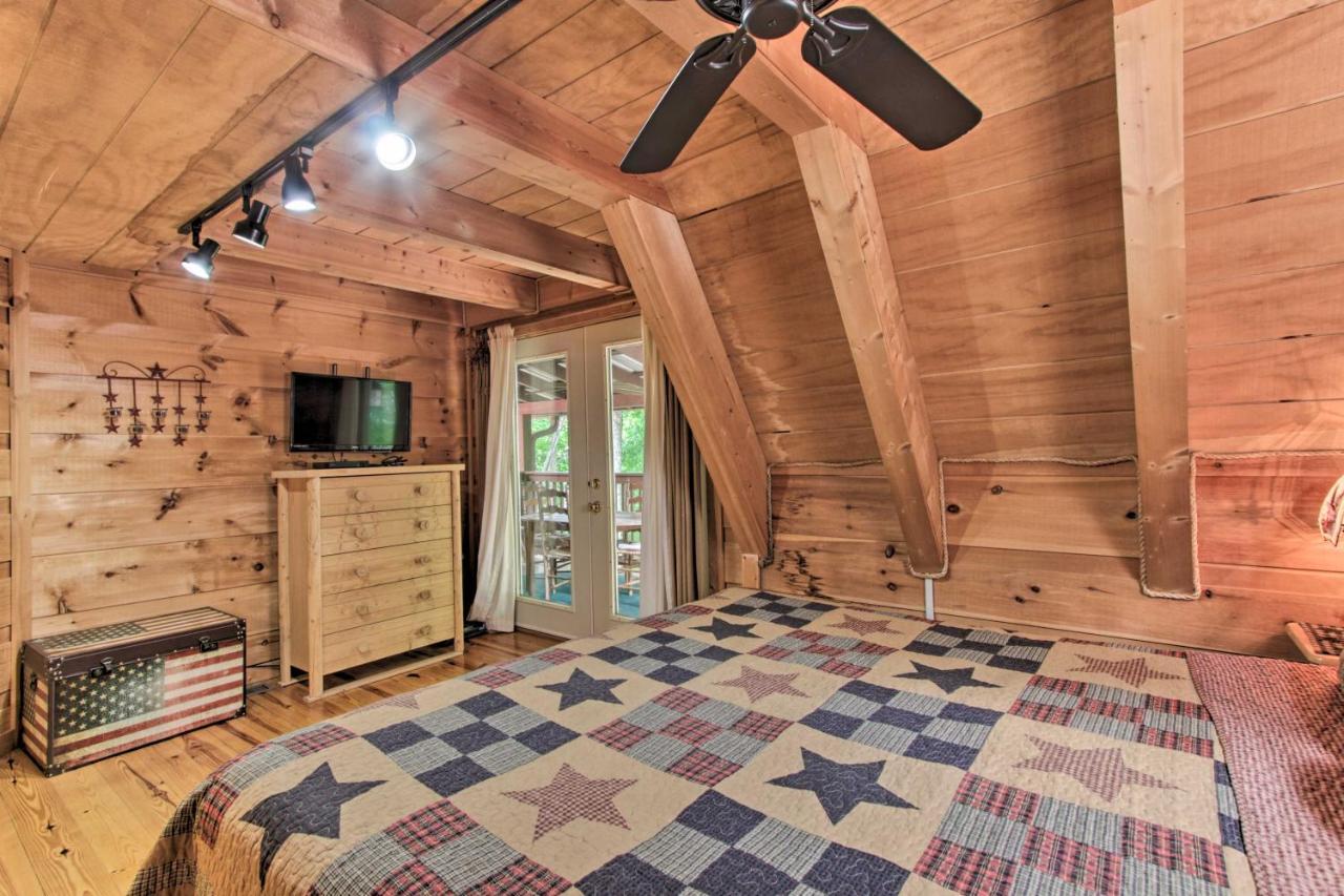 Вілла A-Frame Cabin With Hot Tub Less Than 1 Mi To Ober Гатлінбург Екстер'єр фото