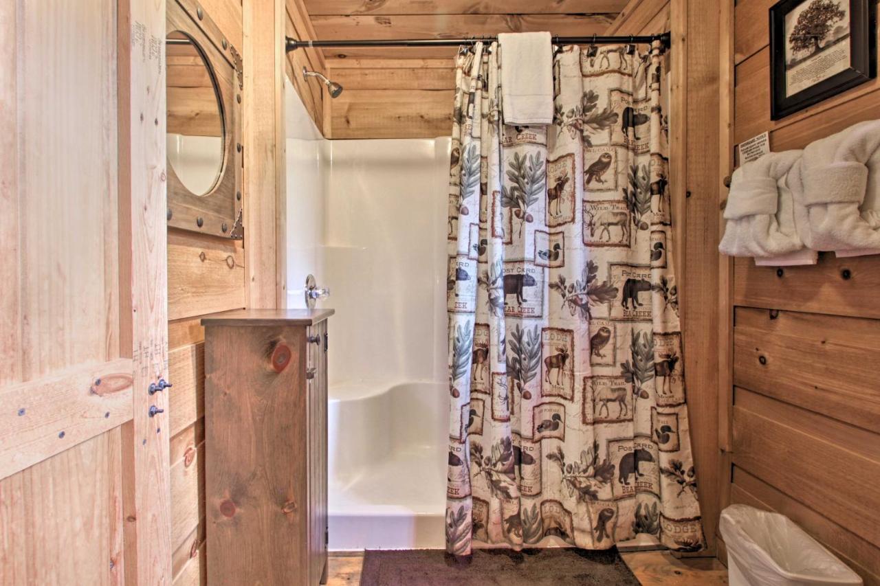 Вілла A-Frame Cabin With Hot Tub Less Than 1 Mi To Ober Гатлінбург Екстер'єр фото